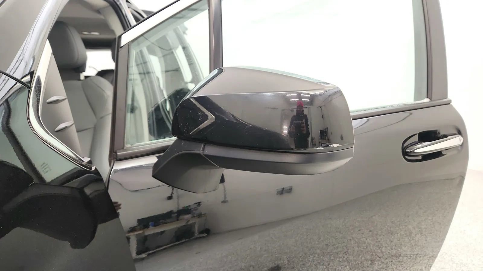 Used 2024 Toyota Sienna XLE image 18