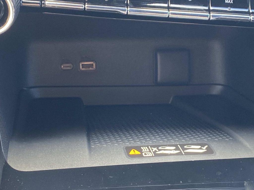 New 2026 Chevrolet Traverse RS image 27