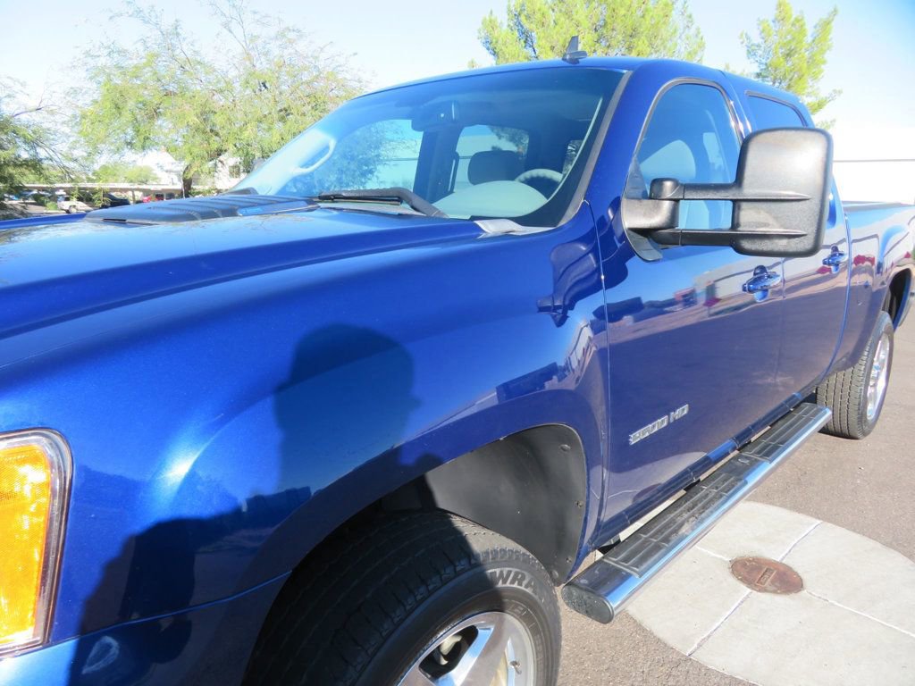 Used 2013 GMC Sierra 2500 SLT w/ SLT Convenience Package image 8