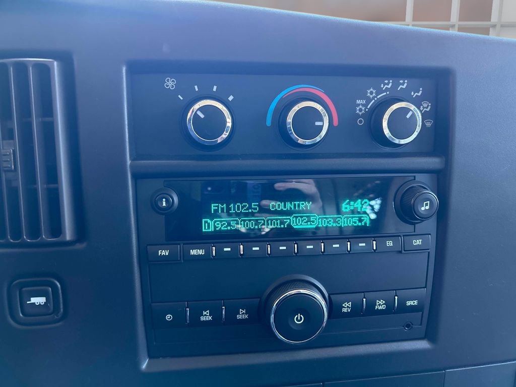 Used 2020 Chevrolet Express 3500 w/ Driver Convenience Package RWD image 25