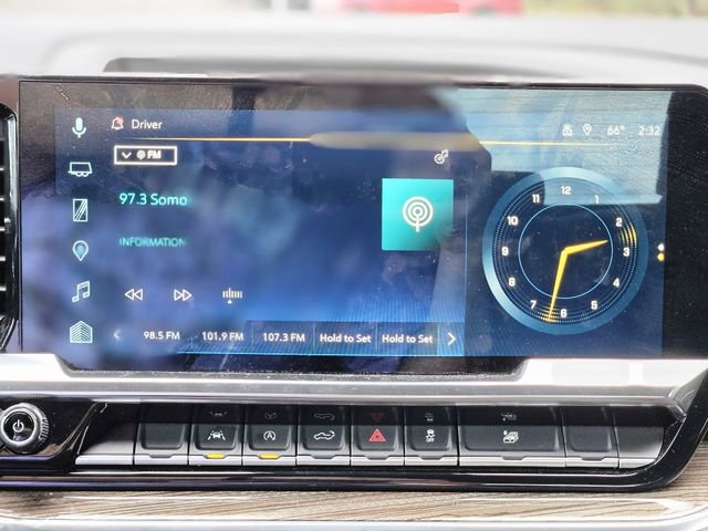 Used 2025 Chevrolet Silverado 1500 LT image 23