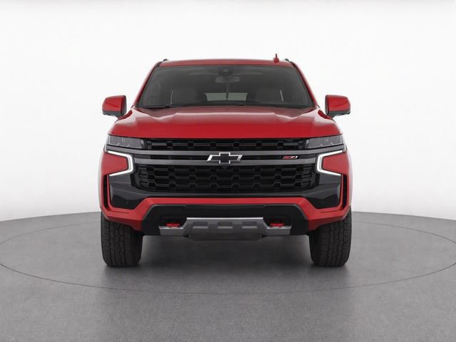 Used 2022 Chevrolet Tahoe Z71 w/ Luxury Package AWD/4WD image 5