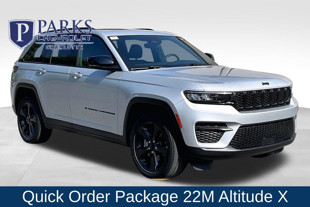 Used 2023 Jeep Grand Cherokee Altitude AWD/4WD video 1