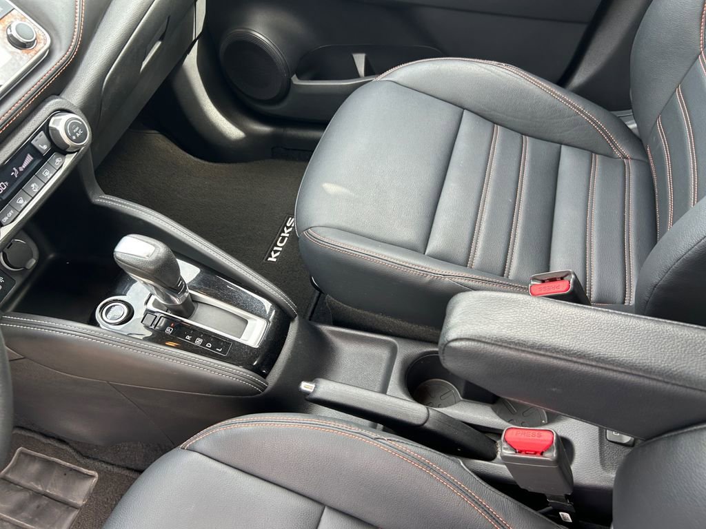 Used 2019 Nissan Kicks SR w/ SR Premium Package image 20