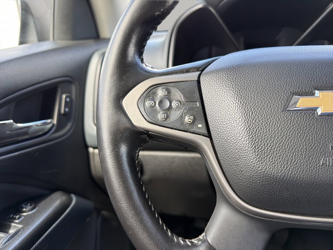 Used 2020 Chevrolet Colorado Z71 RWD image 25