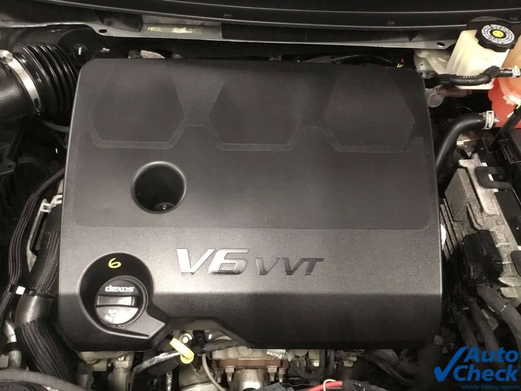 Used 2018 Chevrolet Traverse LT image 42