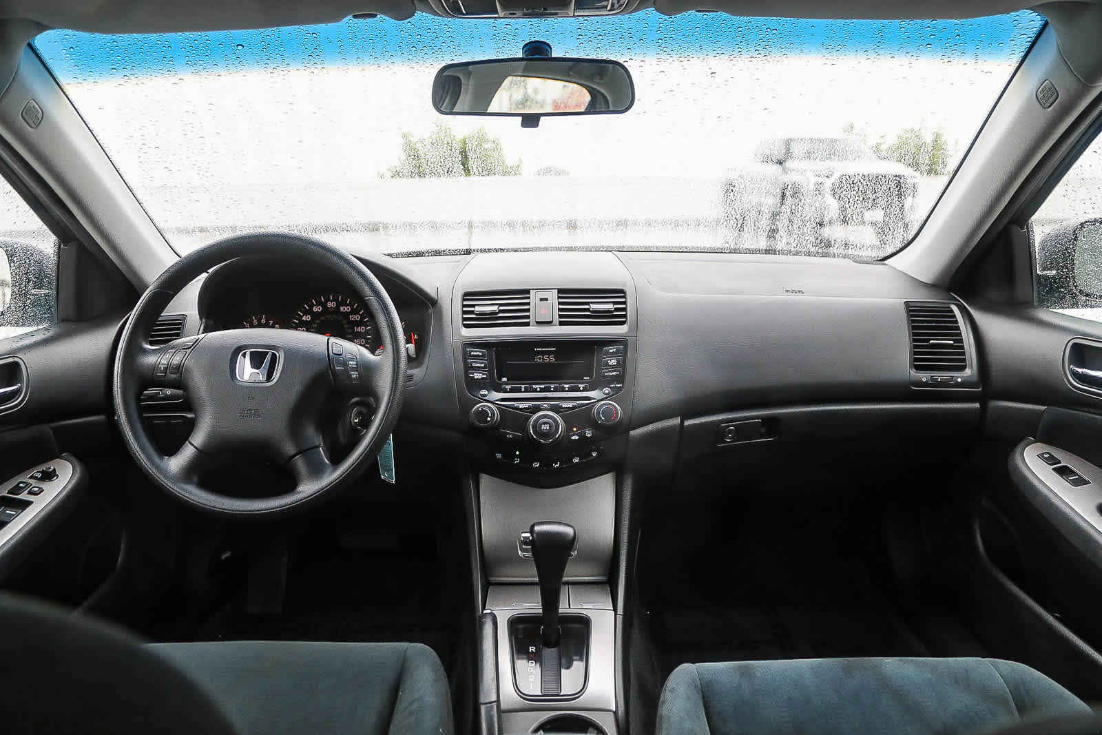 Used 2005 Honda Accord EX image 12