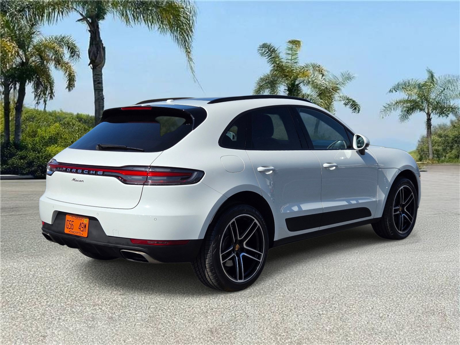 Used 2021 Porsche Macan AWD/4WD image 4