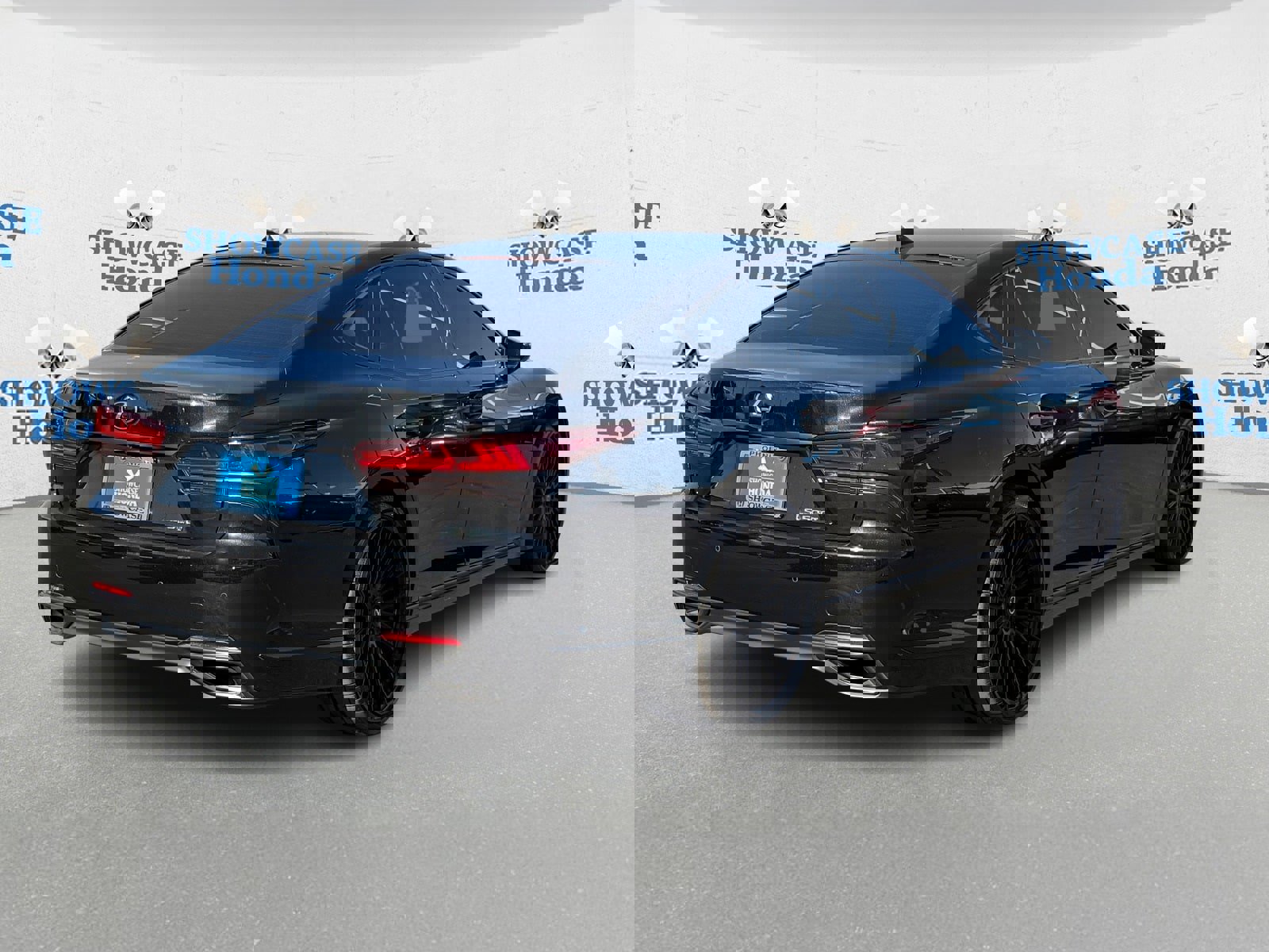 Used 2019 Lexus LS 500 image 8