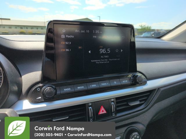 Used 2024 Kia Forte LXS w/ LXS Technology Package FWD image 16