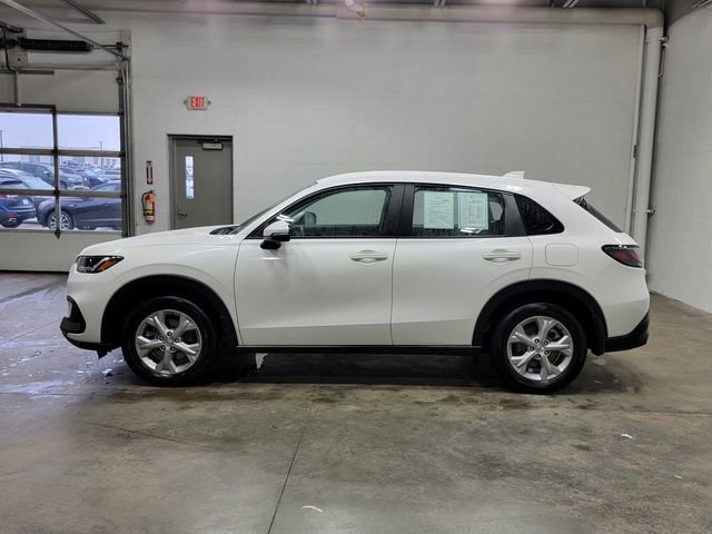Used 2025 Honda HR-V LX image 9