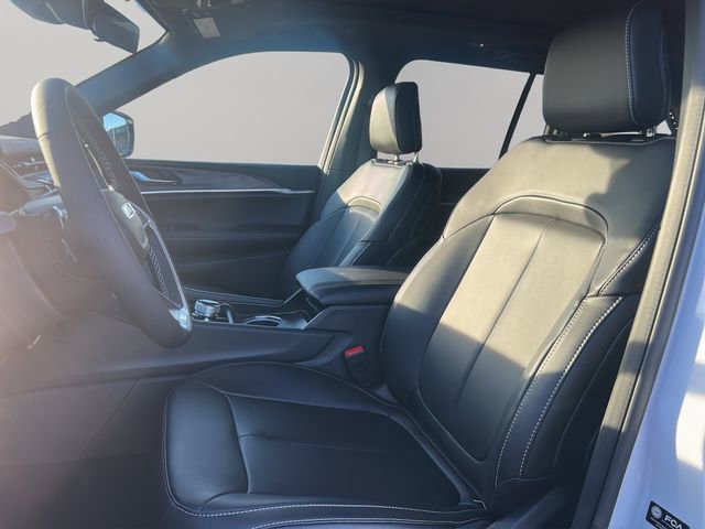New 2025 Jeep Grand Cherokee Limited image 31