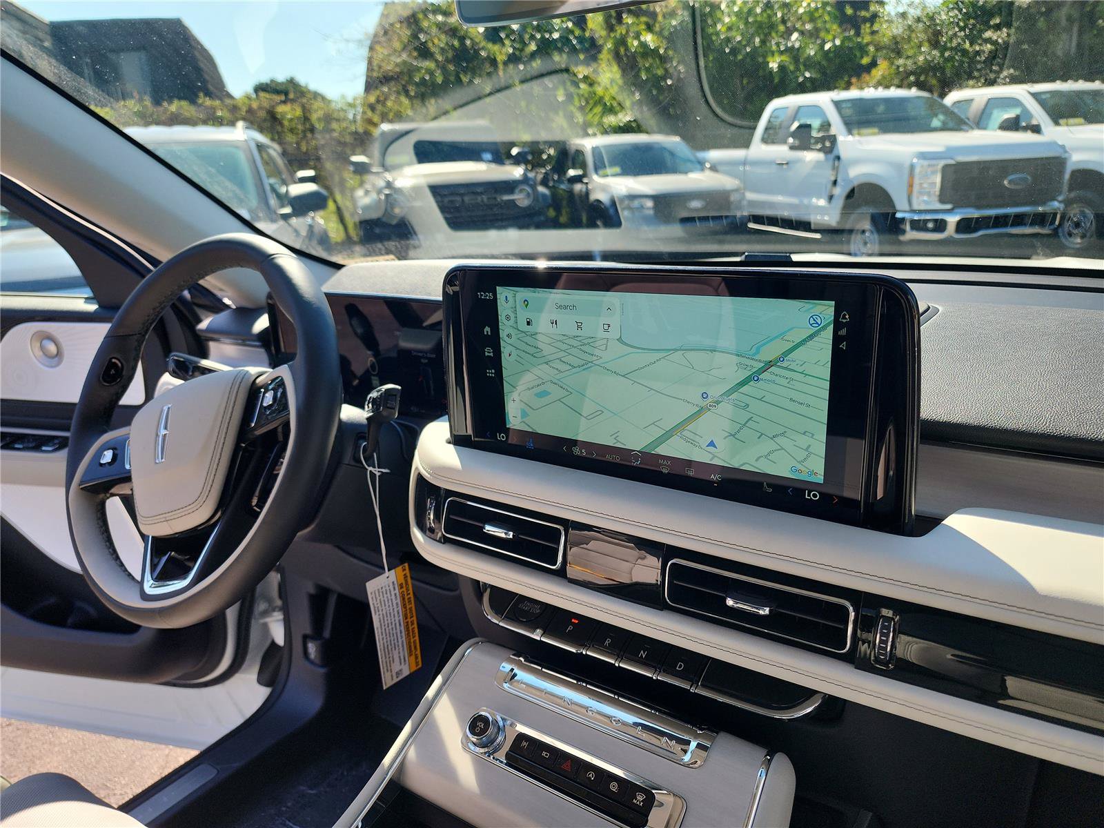 New 2026 Lincoln Aviator Reserve w/ Luxury Package RWD image 28
