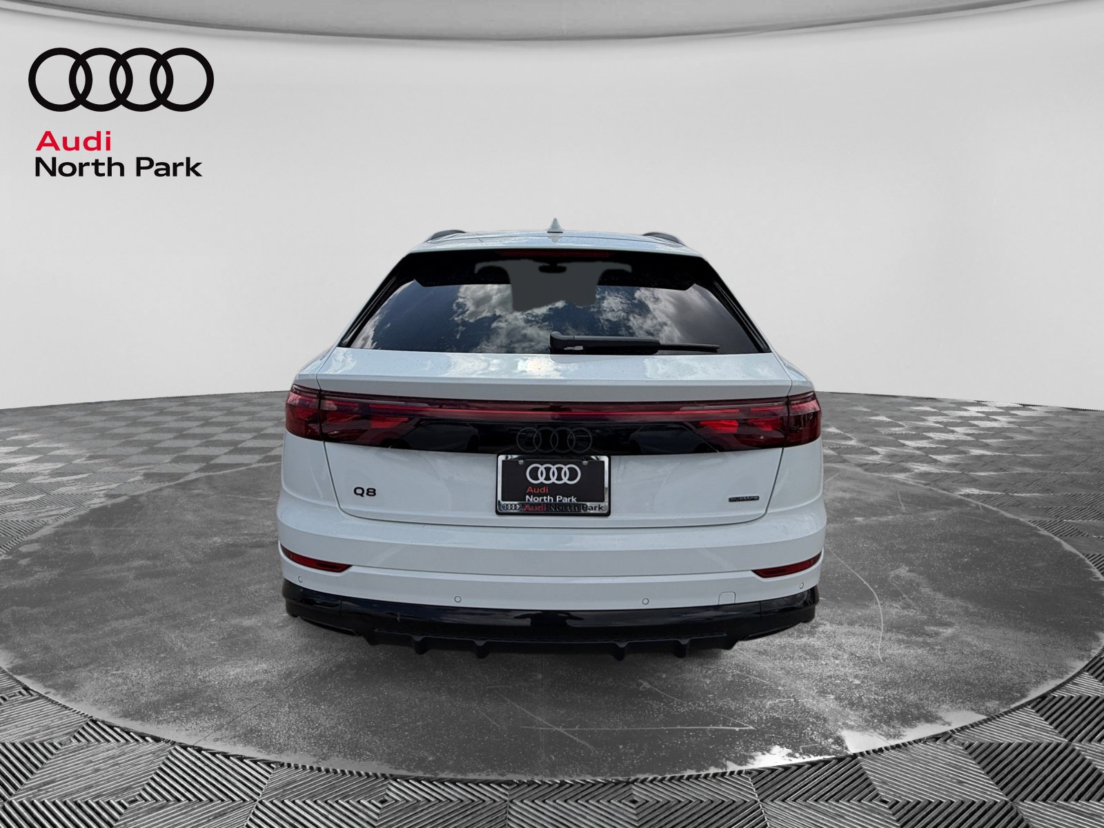New 2027 Audi Q8 Prestige AWD/4WD image 4