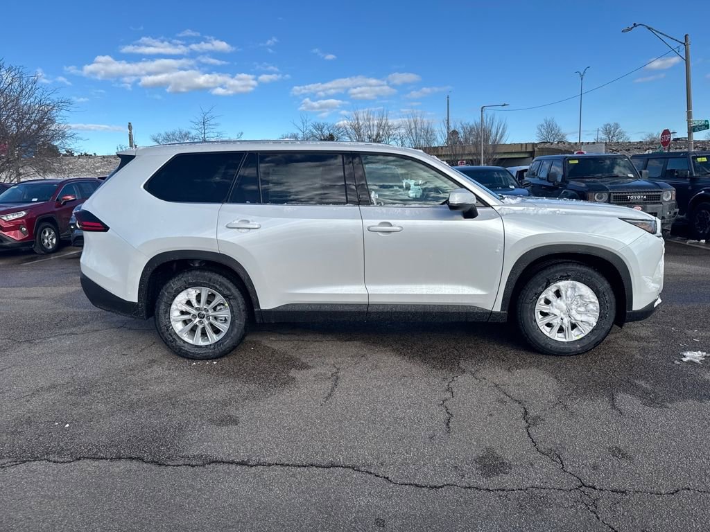 New 2026 Toyota Grand Highlander XLE image 8