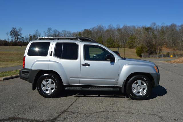 Used 2008 Nissan Xterra S w/ Supplemental Air Bag Pkg RWD image 59
