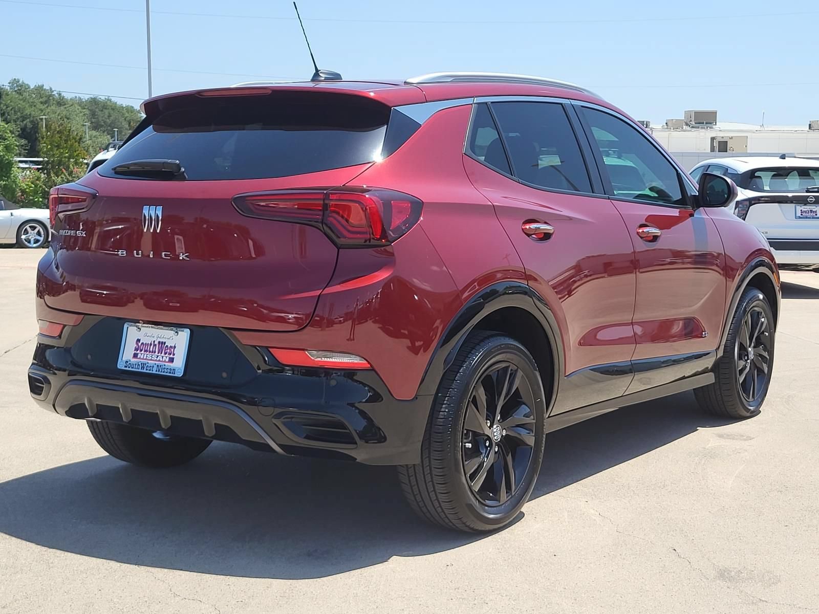 Used 2025 Buick Encore GX Sport Touring w/ Advanced Technology Package FWD image 5