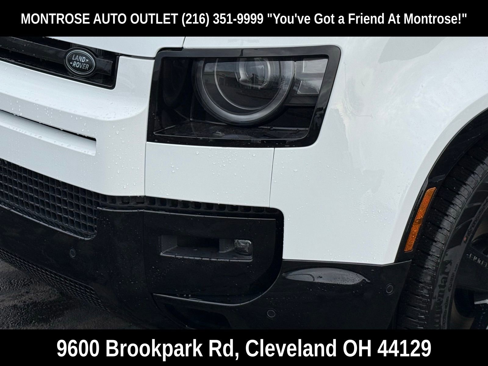 New 2026 Land Rover Defender 130 X-Dynamic SE image 9