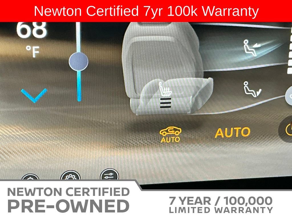 Used 2025 Nissan Murano SL AWD/4WD image 35
