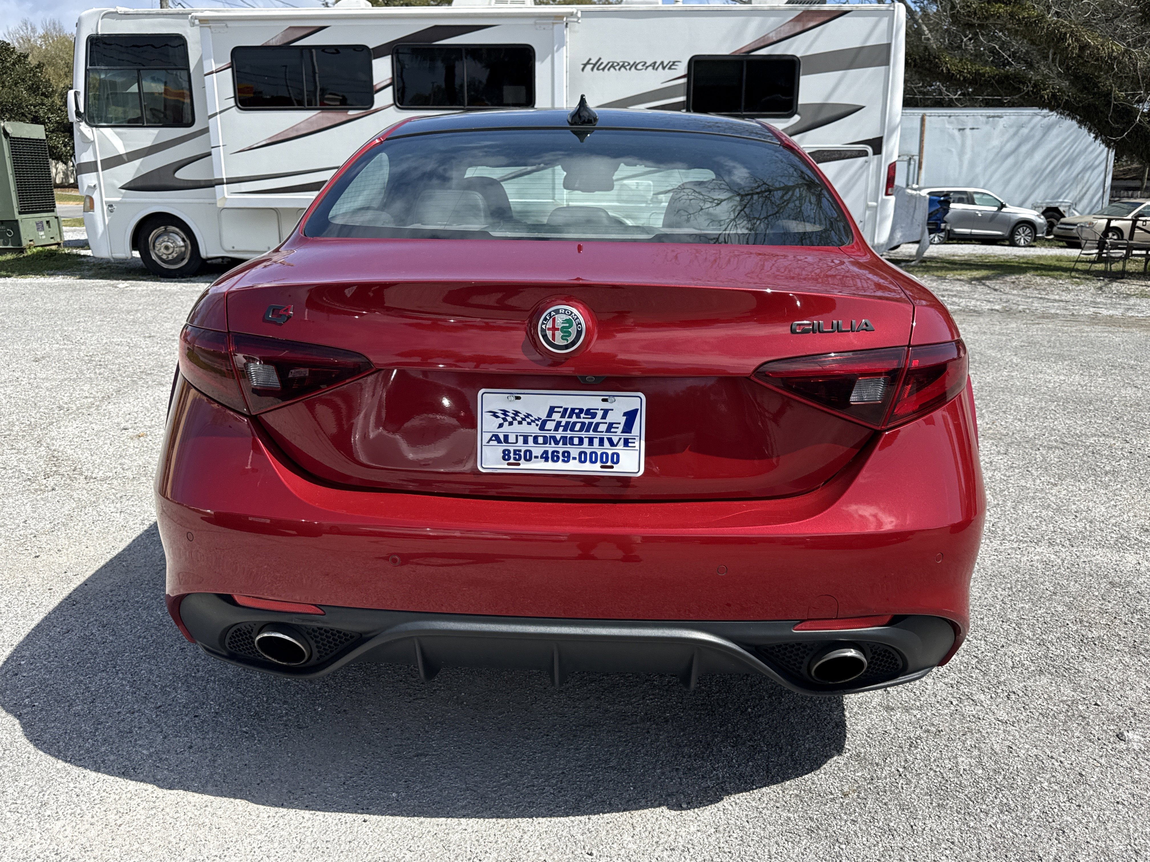 Used 2018 Alfa Romeo Giulia Ti Sport w/ Quick Order Package 22S Sport AWD/4WD image 4