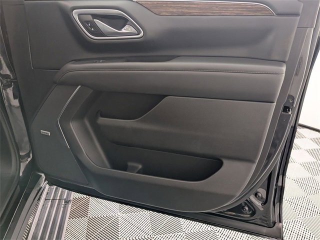 Used 2021 Chevrolet Tahoe High Country w/ Premium Package image 37