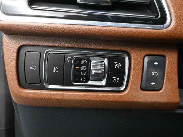 Used 2023 Lincoln Navigator L Reserve w/ Equipment Group 201A image 32