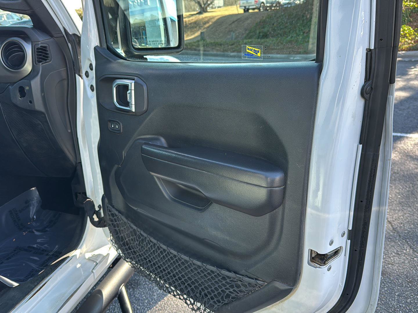 Used 2020 Jeep Gladiator Sport w/ Quick Order Package 24S image 12