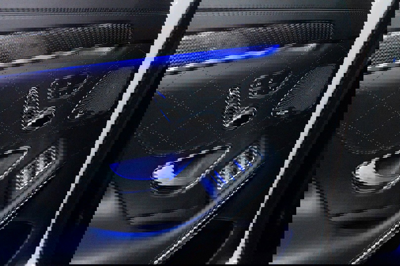 Used 2018 Mercedes-Benz S 63 AMG 4MATIC Sedan image 23