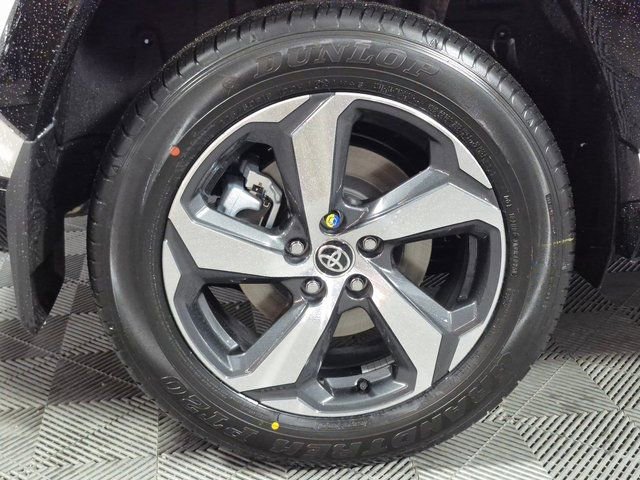 New 2025 Toyota RAV4 SE image 27