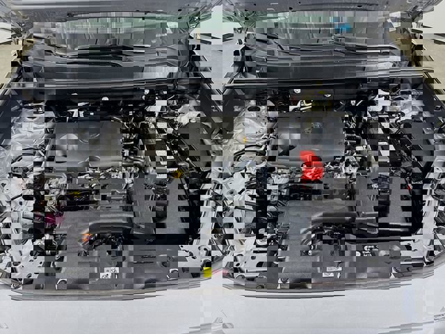 Certified 2025 Toyota RAV4 LE image 28