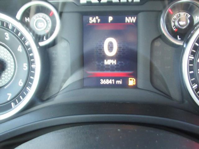 Used 2023 RAM 1500 Big Horn w/ Level 1 Safety Group image 27