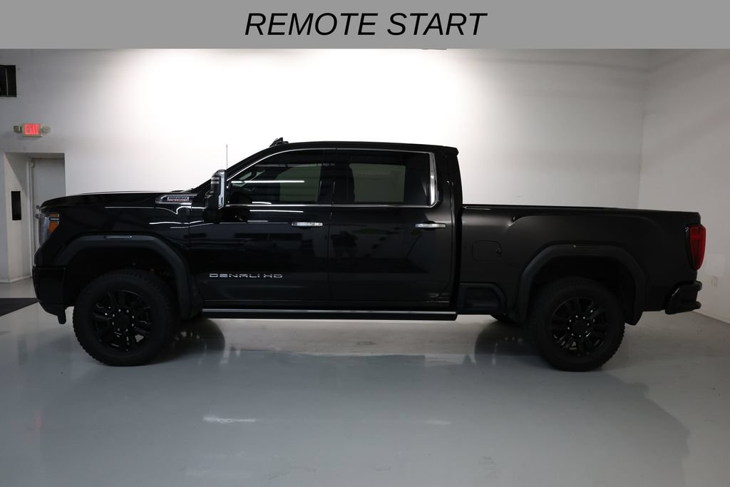 Used 2023 GMC Sierra 2500 Denali w/ Denali Black Diamond Edition AWD/4WD image 29