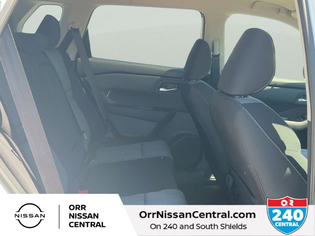 New 2026 Nissan Rogue SV w/ Cold Weather Package FWD image 12