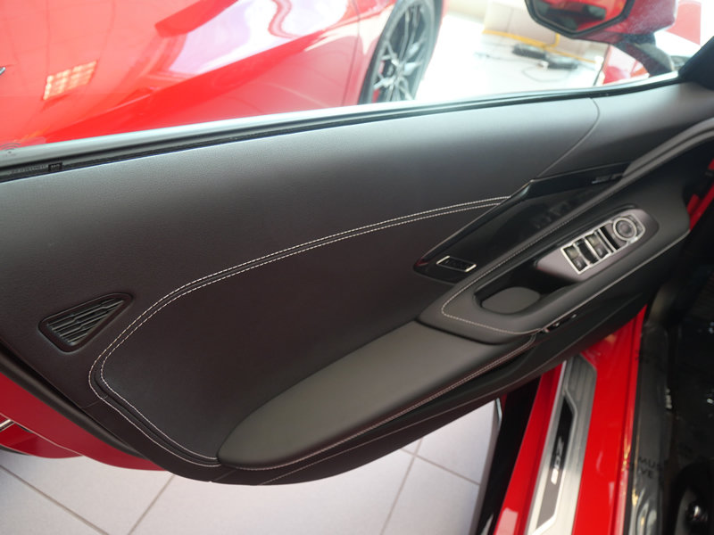 Used 2024 Chevrolet Corvette Z06 w/ Z07 Performance Package RWD image 7