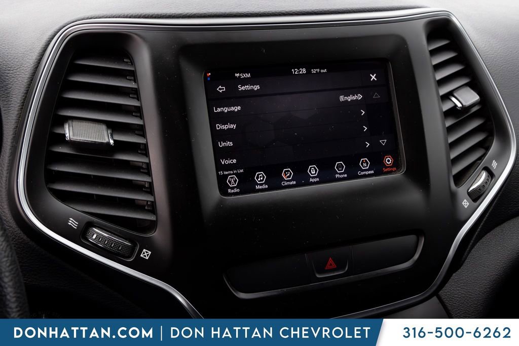 Used 2019 Jeep Cherokee Latitude w/ Popular Appearance Group FWD image 7