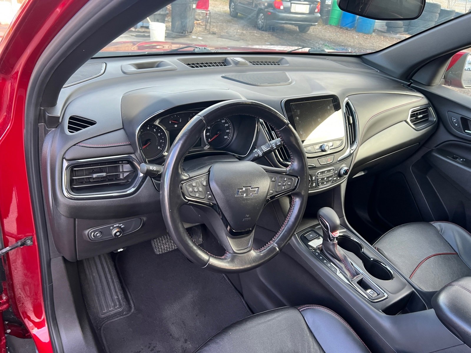Used 2022 Chevrolet Equinox RS w/ RS Leather Package image 18