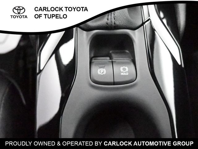Used 2025 Toyota Corolla Cross XLE w/ Convenience Package AWD/4WD image 17