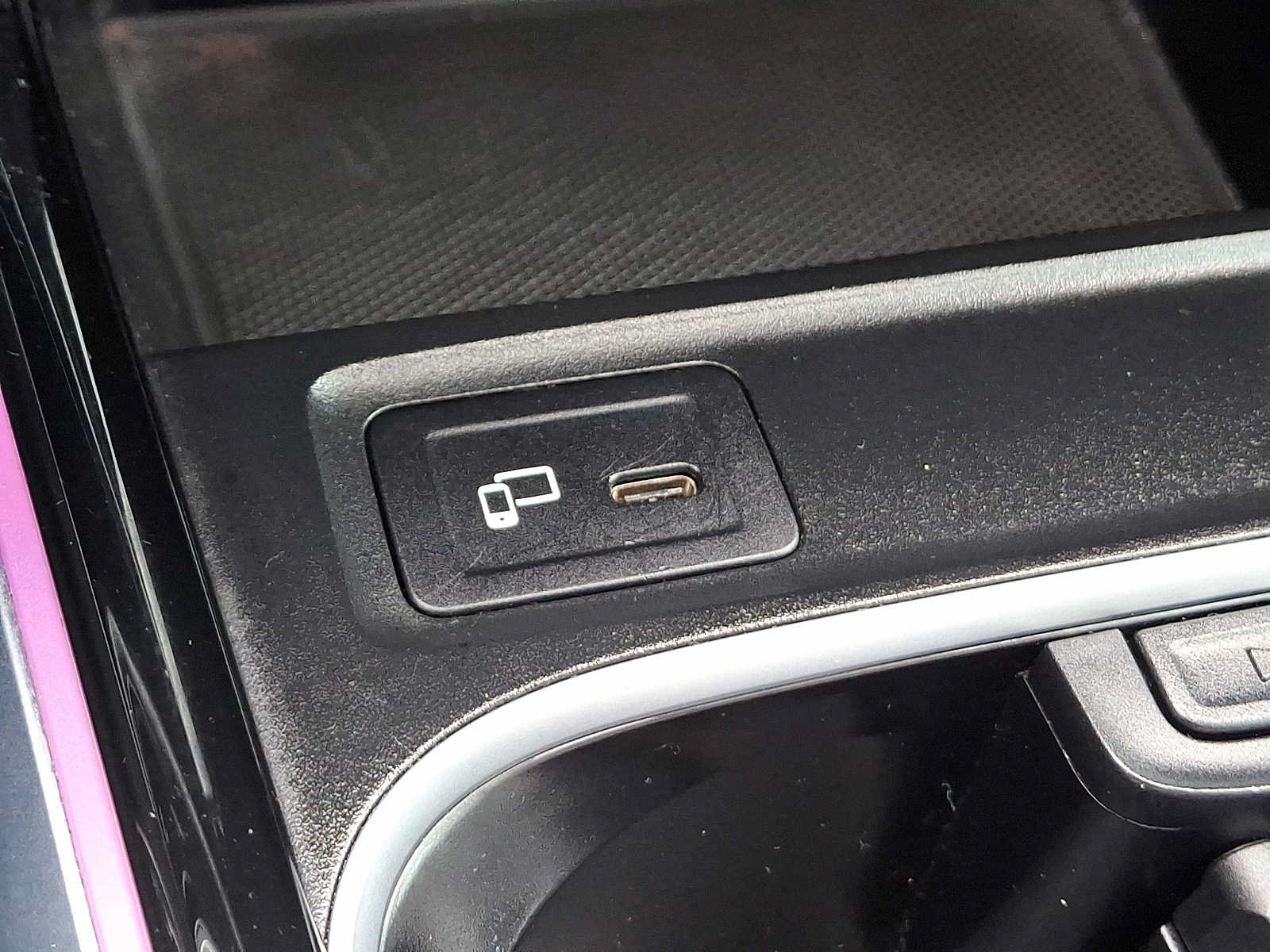 Used 2023 Mercedes-Benz GLB 250 4MATIC image 26