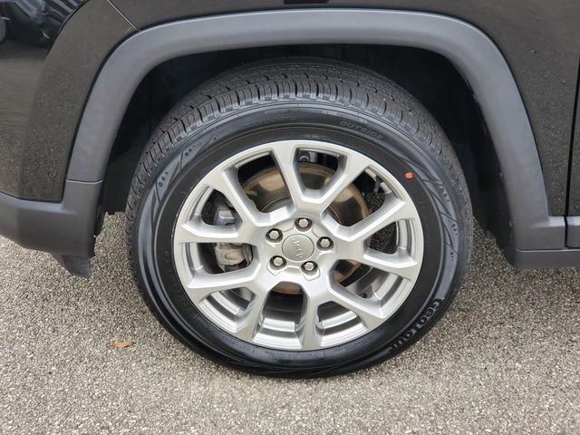 Used 2022 Jeep Compass Latitude image 9