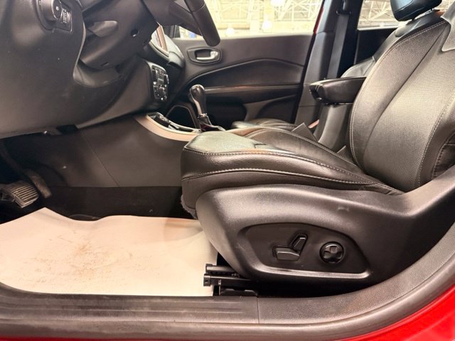 Used 2021 Jeep Compass Latitude AWD/4WD image 6