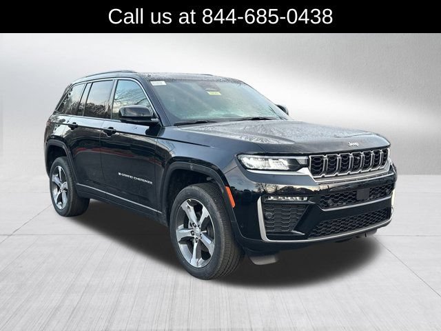New 2026 Jeep Grand Cherokee Limited w/ Luxury Tech Group II RWD image 3