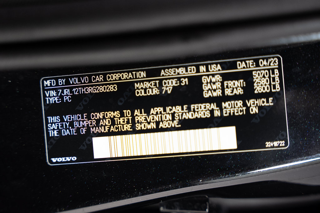 Used 2024 Volvo S60 B5 Plus AWD/4WD image 38