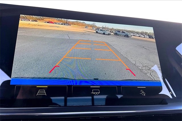 Used 2025 Chevrolet Silverado 1500 LT Trail Boss w/ Convenience Package II image 15