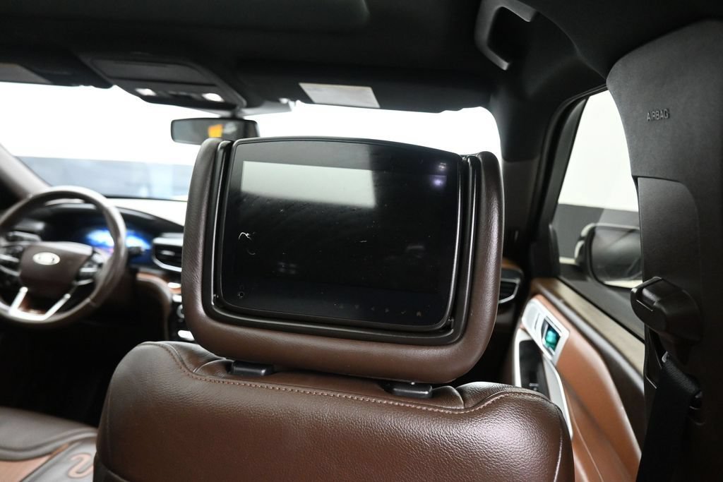 Used 2021 Ford Explorer King Ranch w/ Premium Technology Package AWD/4WD image 52