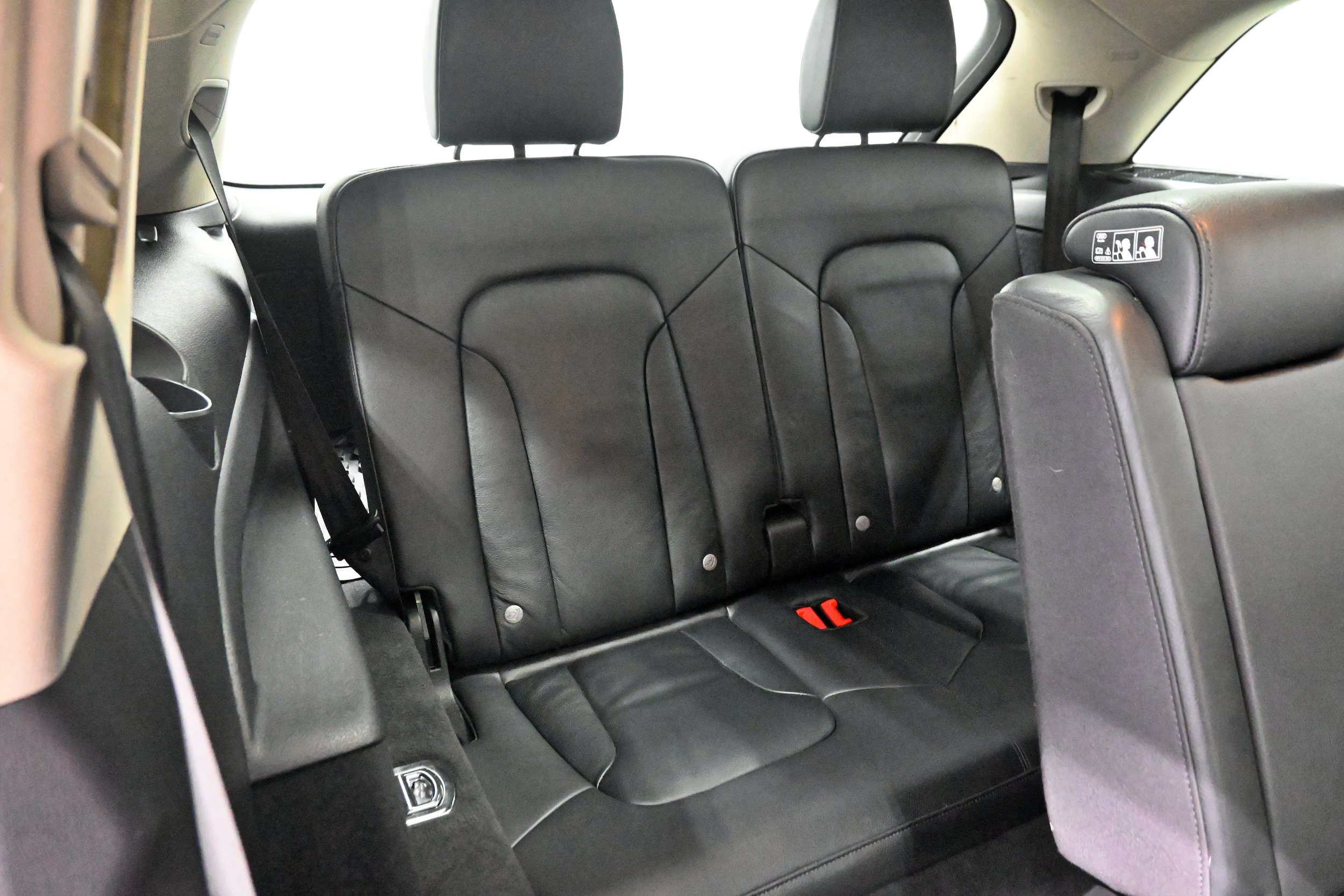 Used 2015 Audi Q7 TDI Premium Plus w/ Premium Plus Package AWD/4WD image 34