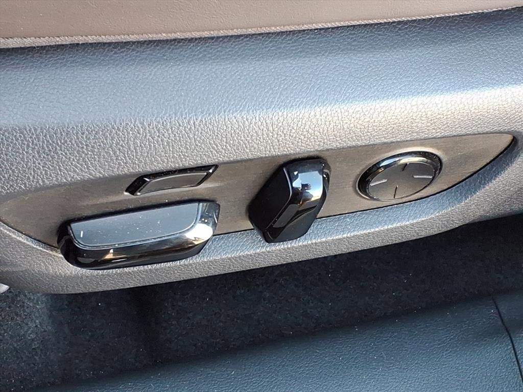 Used 2023 Lexus RX 350 350h Luxury image 14