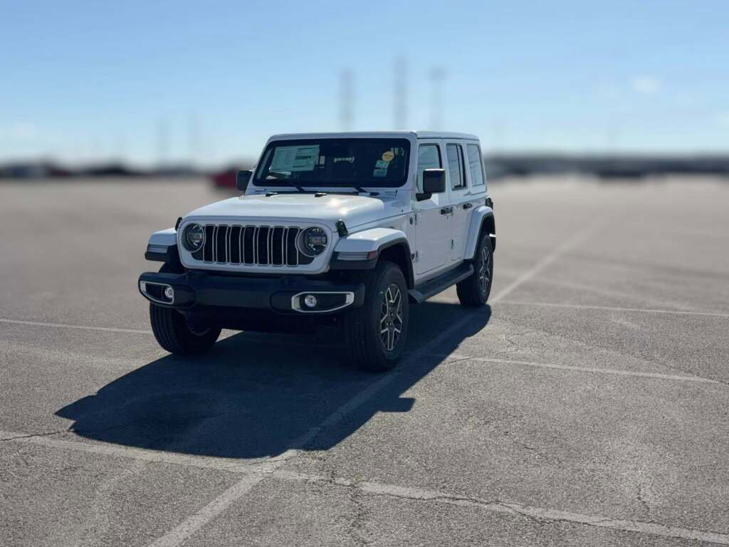 New 2026 Jeep Wrangler Sahara image 3