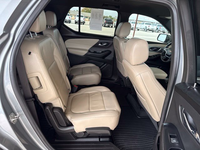 Used 2023 Chevrolet Traverse LT FWD image 10