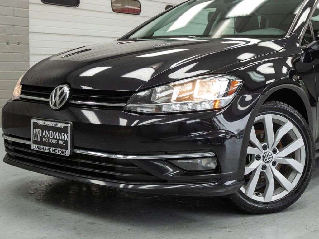 Used 2019 Volkswagen Golf SE w/ Driver Assistance Package image 14