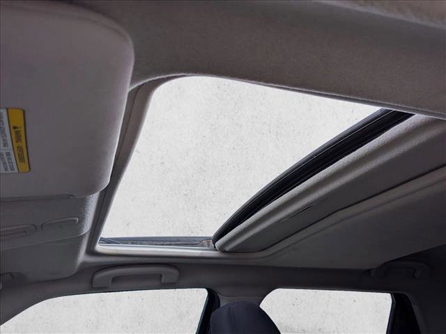 Used 2015 Nissan Juke SV w/ Cold Weather Package image 15